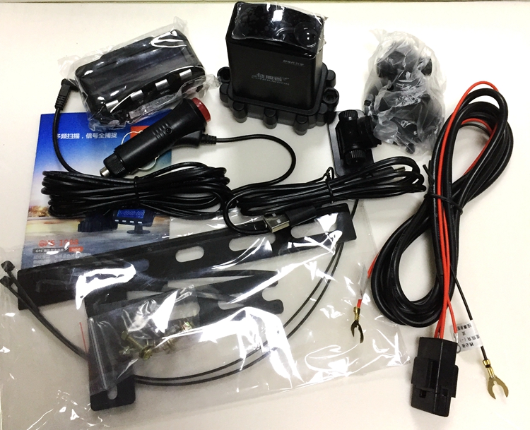 Máy chinh phục chó điện tử chinh phục mới 2018 GPS1988 / CXR-5018 - GPS Navigator và các bộ phận giá định vị xe ô tô
