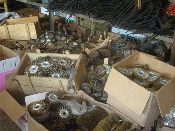 Exploits limit promotion 001 small grinding mill special disc replacement tire tool material steel wire brush special price crazy snatched