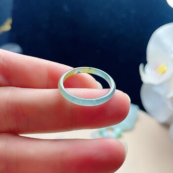 Natural jade ring clear green yellow green floating flower jade ring