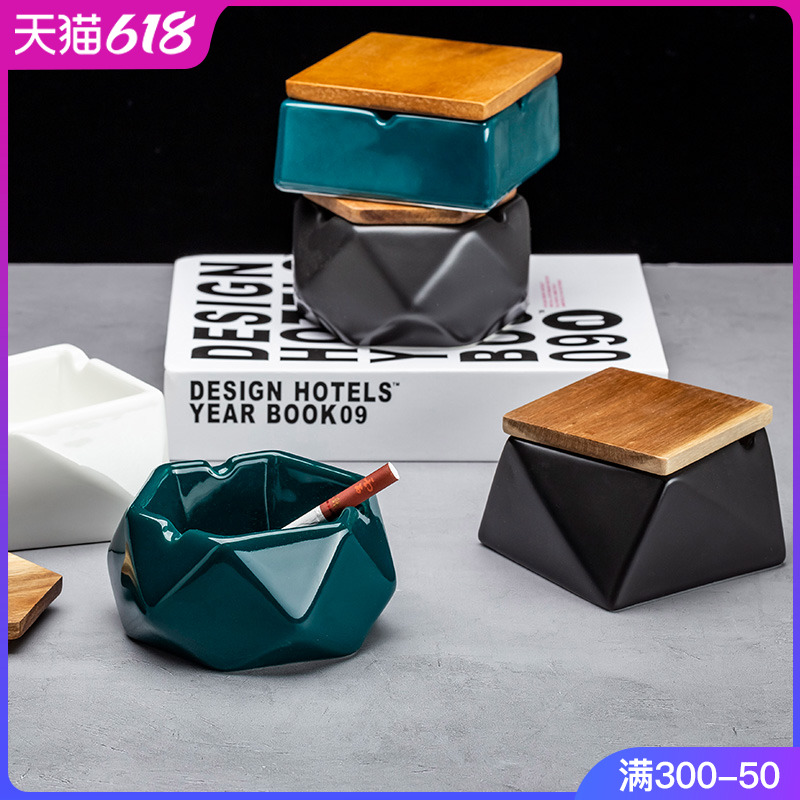 Cigarette Ash Trays Ceramic White Eurostyle Creative Cigarette Ash Trays Home Living Room Anti-Fly Ash Personality Trend In-laws with lid porcelain