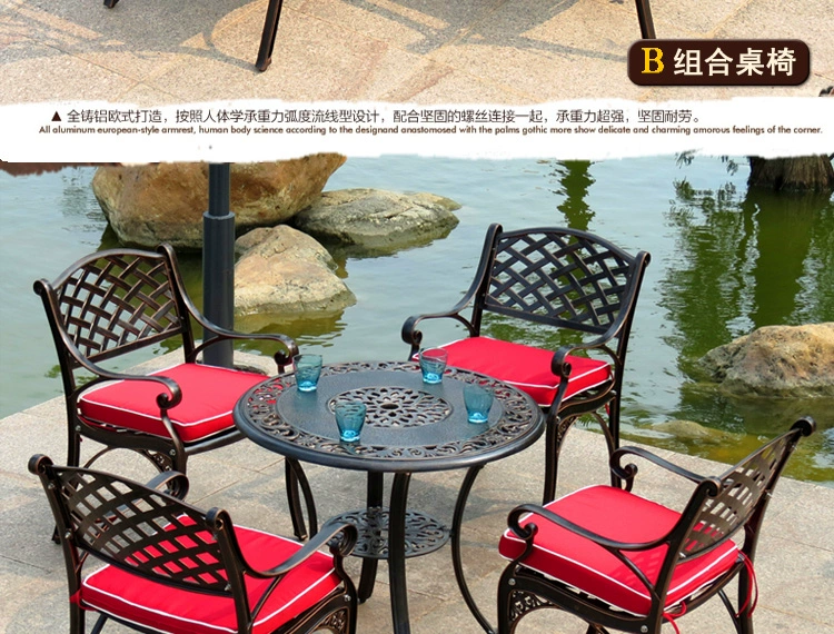 Bàn ghế ngoài trời đúc bàn nhôm đúc bàn ghế ngoài trời giải trí rèn sắt cà phê ban công sân vườn bàn ghế kết hợp năm mảnh