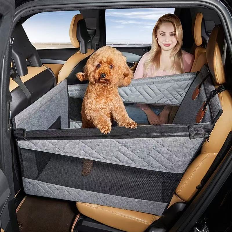 Pet Car Mat Dog Bed Car Backseat Anti-Dirt Cushion for Medium and Large Dogs Car Basket Dog-Specific Car Riding Tool