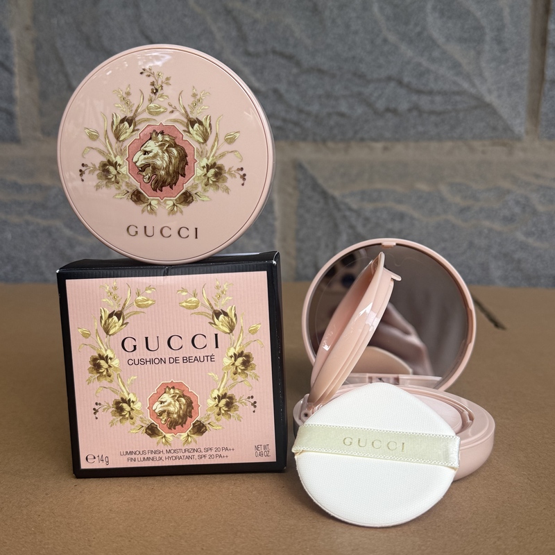 Real Shot! Gucci Silky Golden Lion Cushion Foundation 02.5/03/03.5/04 Full-Size Moisturizing
