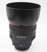 The Canon 85 1 2 L second-generation lens