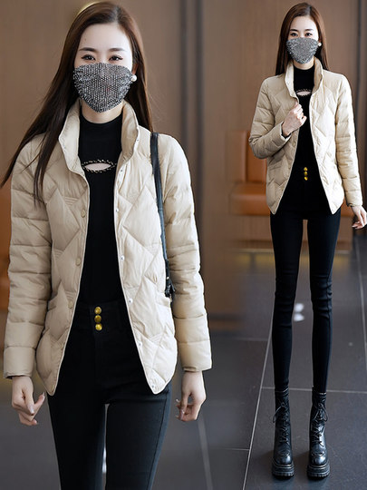 Hochwertige, leichte Daunenjacke für Damen, 2025 Winter, neuer Stil, kleine kurze weiße Entendaunen, stilvolle warme Jacke mit Stehkragen