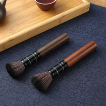 Diamond pens brush a piece (a limited event for a limited period of time)