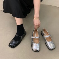 Knock on a good look and close your eyes ~ ITSK Single shoes female square head flat flat with small fragrant wind lined with Mary Jane shoes