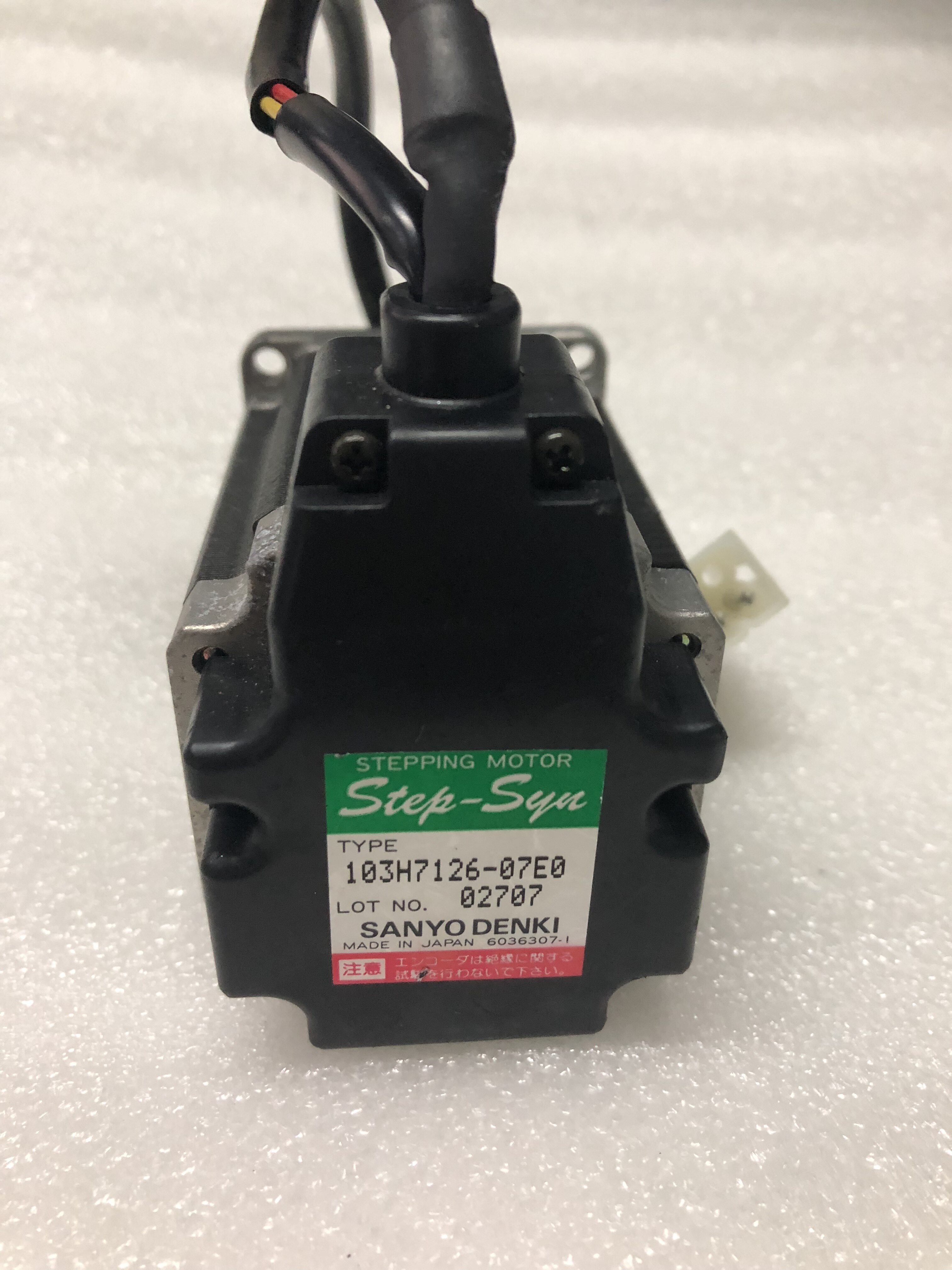 103H7126-07E0 Sanyan servo motor