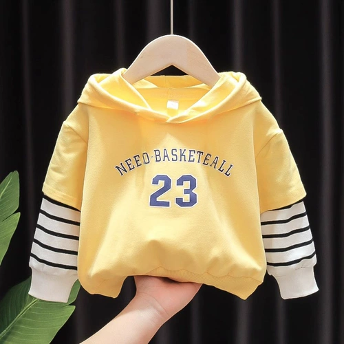 Весенне-осенняя искусственная толстовка с капюшоном из двух частей для мальчиков, новинка 2025 года, новый стиль для младенцев и детей младшего возраста, модные топы в западном стиле в корейском стиле