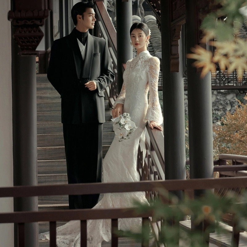 Lace retro wedding dress suitable for photo sessions,  Lace retro wedding dress suitable for photo sessions,