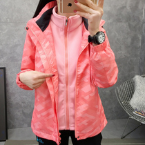Outdoor charge womens three-in-one autumn and winter Korean Tide brand fleece two-piece waterproof wind mountaineer jacket men
