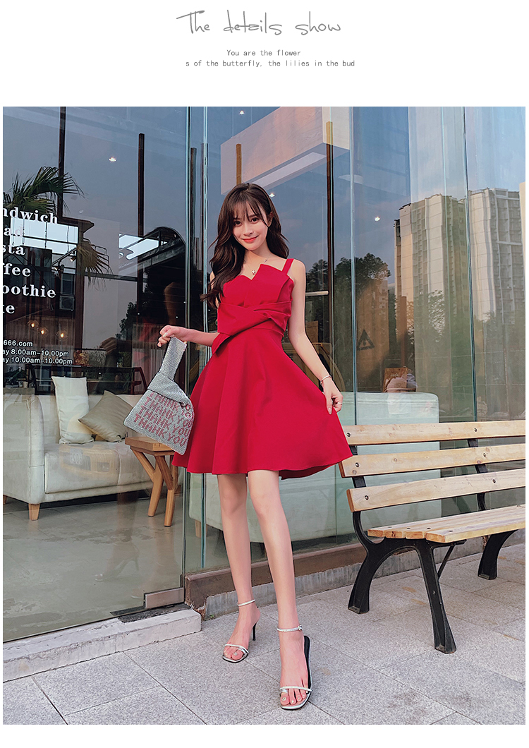 VK旗艦店 韓國風名媛小禮服顯瘦宴會短版短袖洋裝