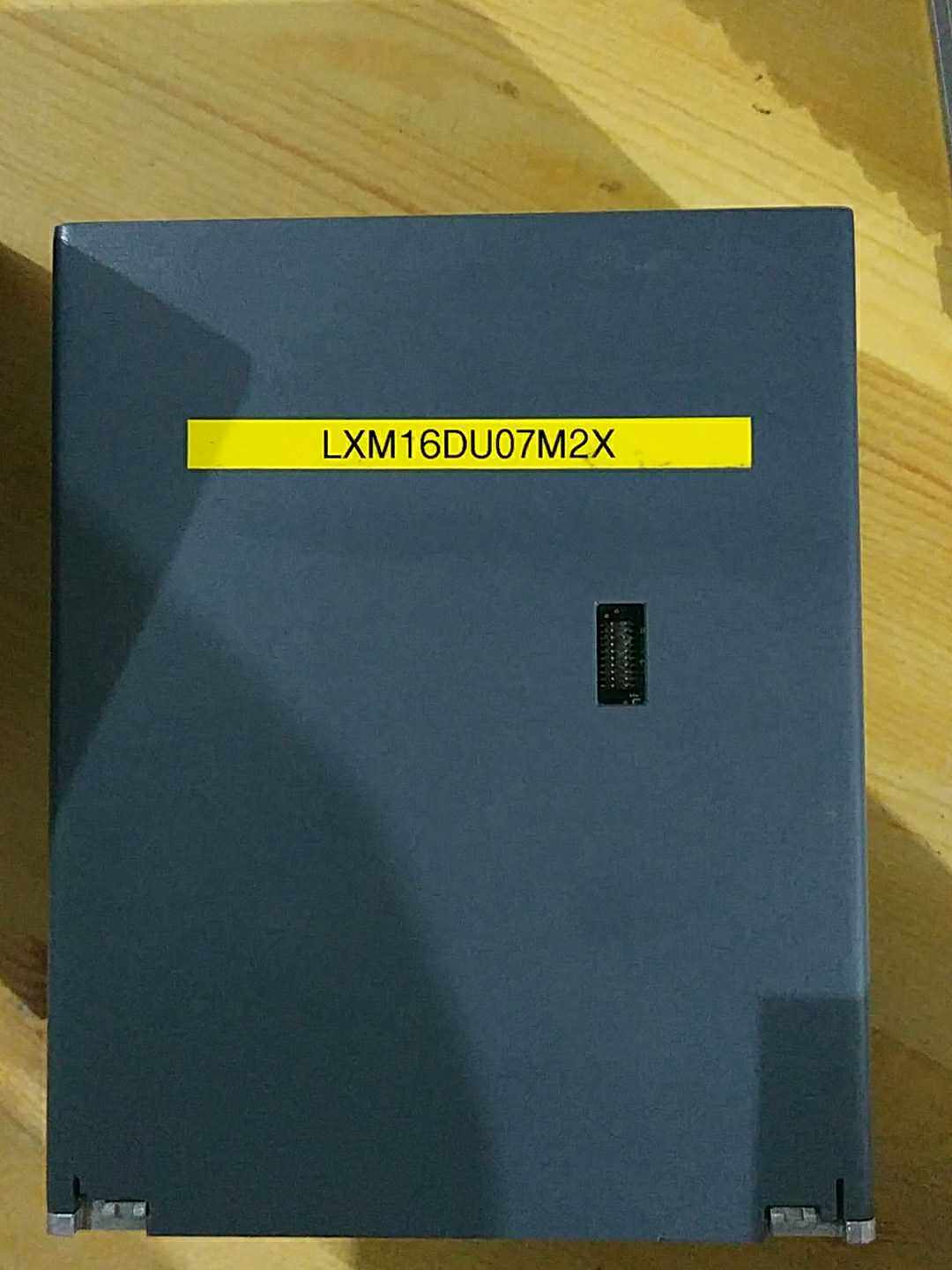 LXM16DU15M2X Schneider LXM16 servo drive 1 5KW spot instead of LXM23DU15M3X