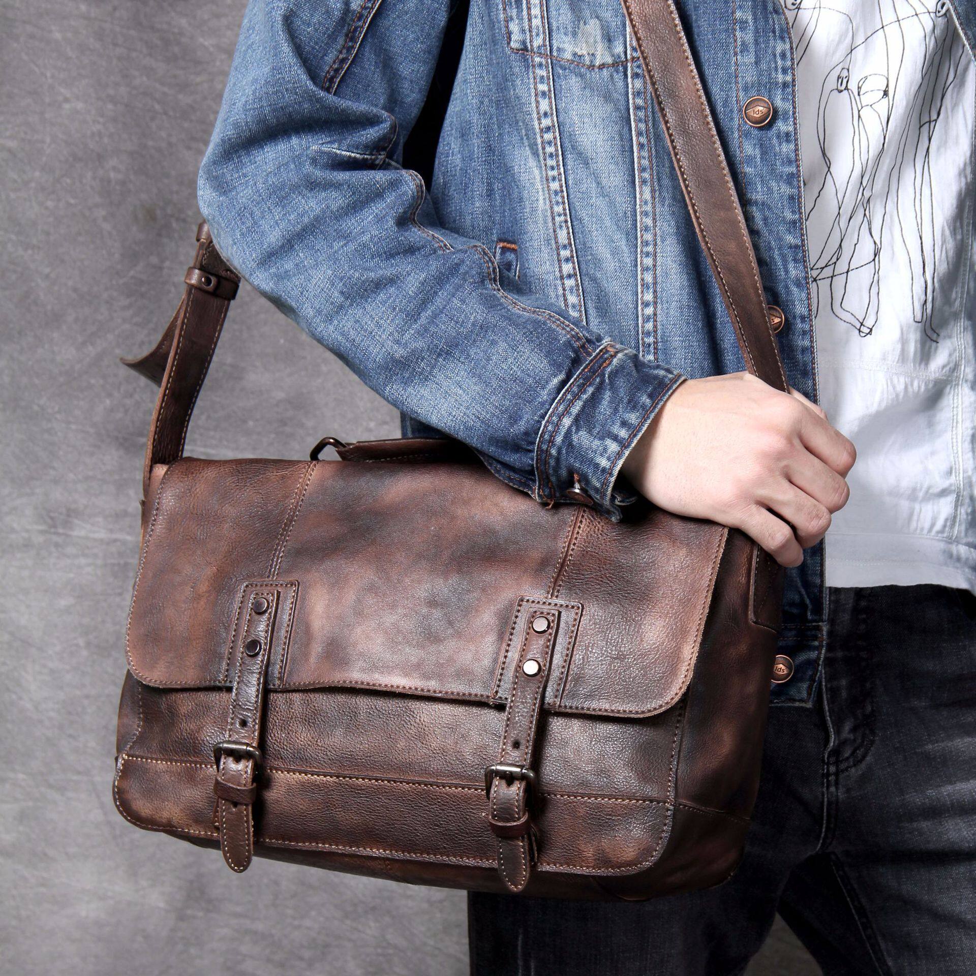 High-grade vegetable tanned first layer cowhide men's bag leather horizontal retro style old hand-held one-shoulder messenger bag casual fashion