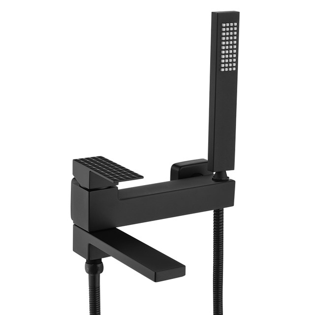 All-Copper Extended Bathtub Faucet Hot and Cold Shower Faucet Mixing Valve Flushing Nozzle Simple Shower Set Black