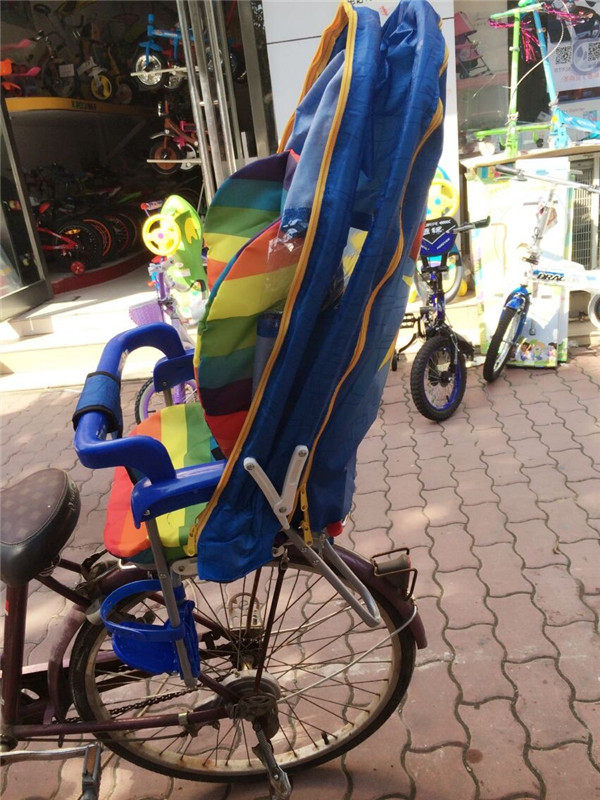 siège enfants pour vélo - Ref 2441150 Image 17