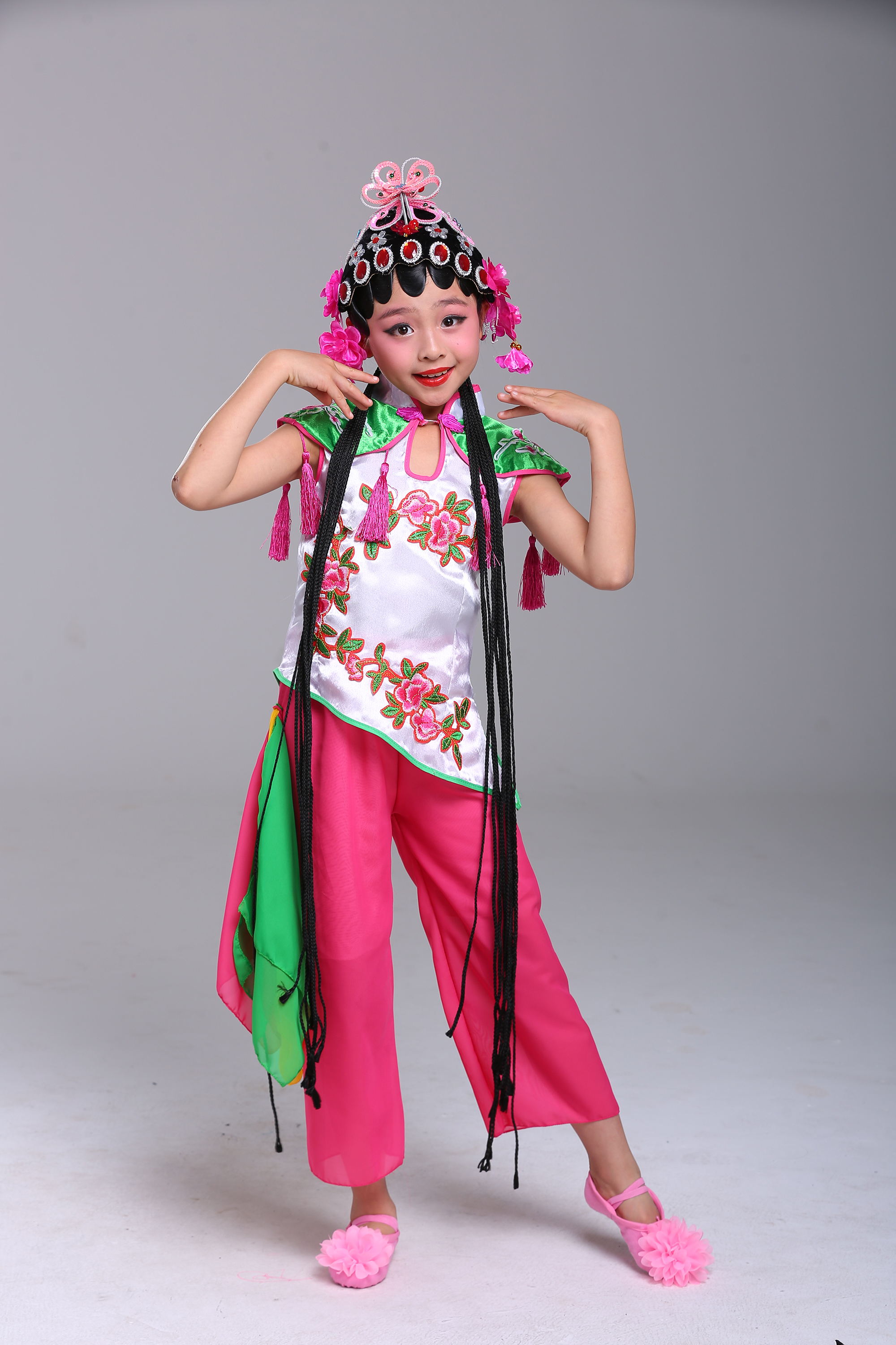Trang phục thiếu nhi Bắc Kinh Opera Thủy cung Hoa Mulan Xiaohong Niang Qiaohua Danyuan Tuyết Tuyết Drama Drama Dance Trang phục thời trang trẻ em cao cấp