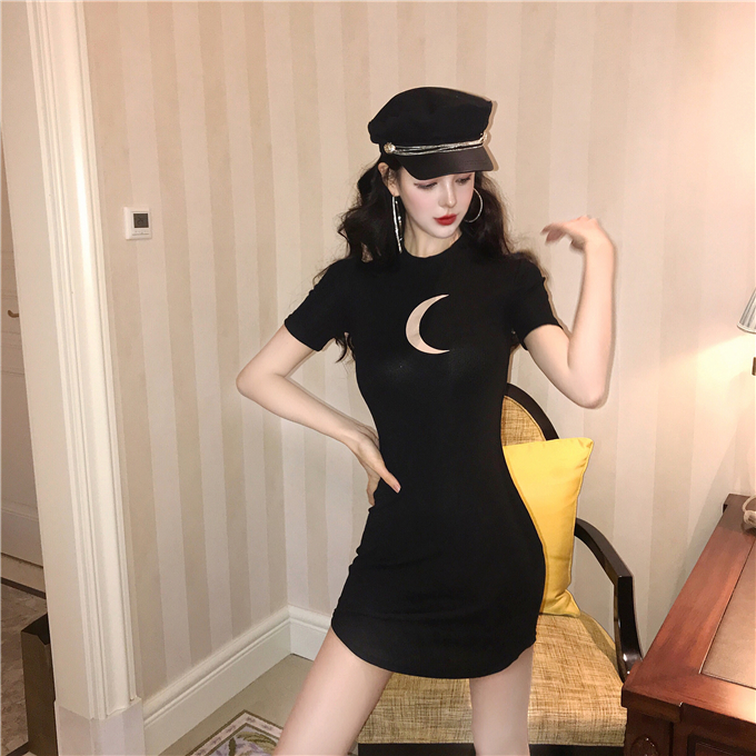 VK旗艦店 韓系修身月亮印花短袖洋裝