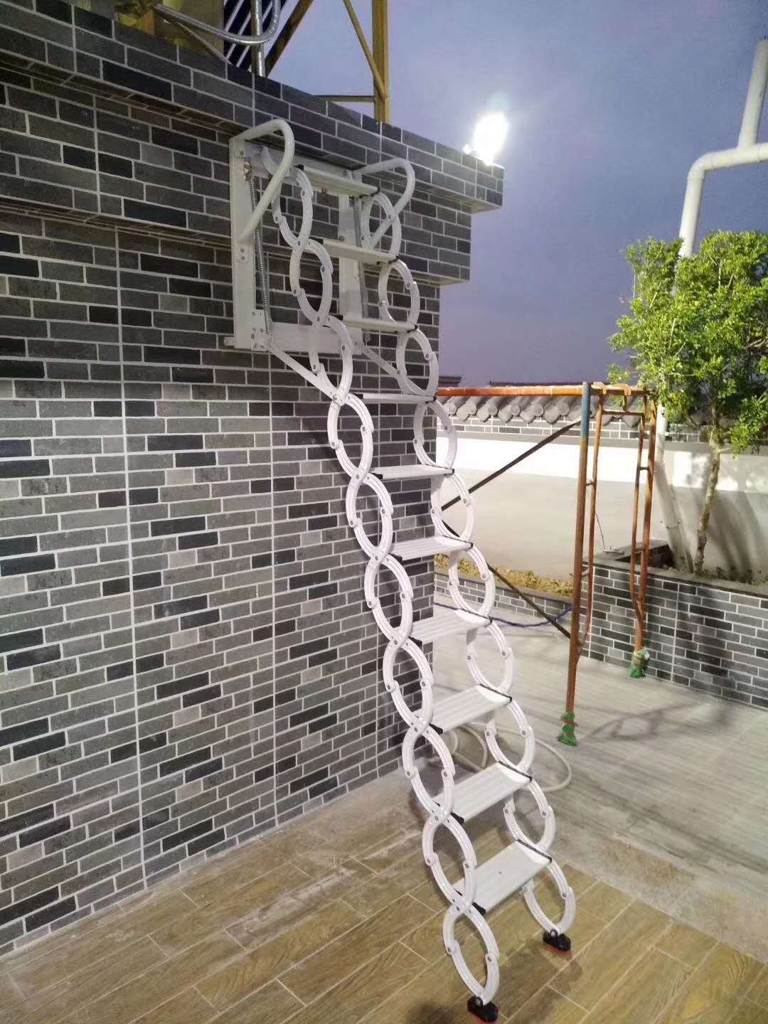 Wall-mounted telescopic stair Outdoor telescopic stair Jump stair Electric wall-mounted stair Titanium magnesium alloy telescopic ladder