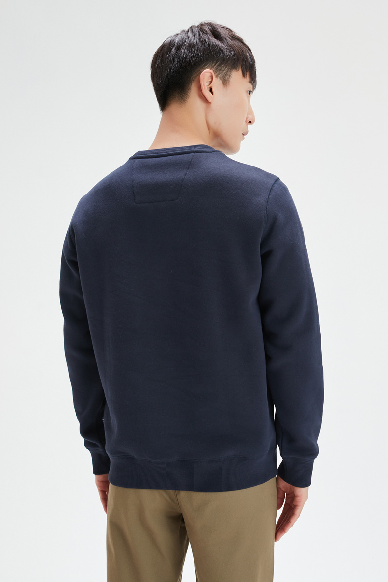 美国 NAUTICA 诺帝卡 男士秋冬加绒圆领休闲卫衣 图5