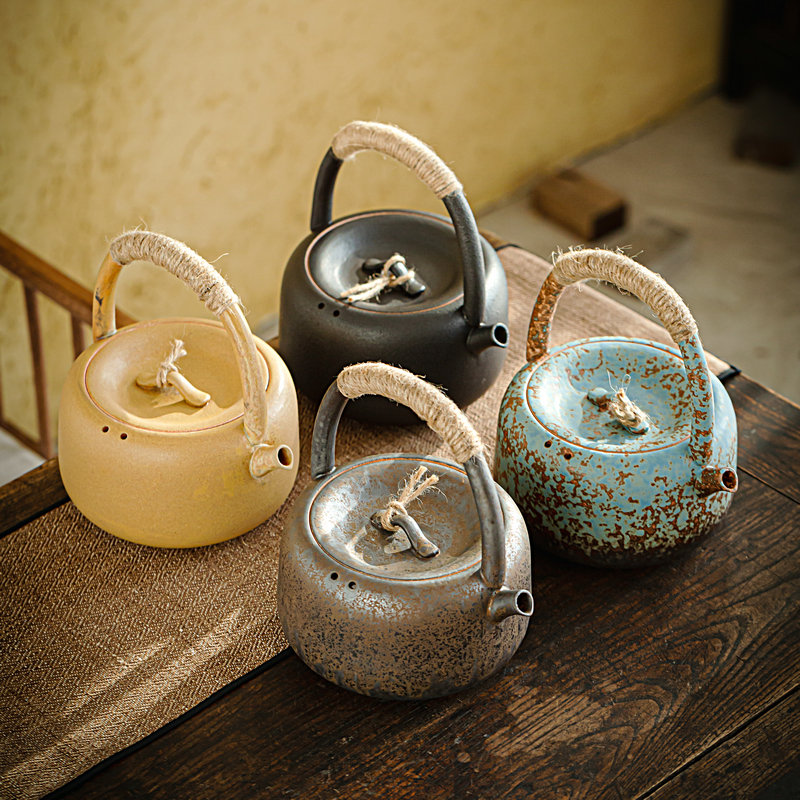 Japanese coarse pottery charcoal cooking pot round grain charcoal'm pot of gold 秞 girder pot of tea kettle restoring ancient ways large twine