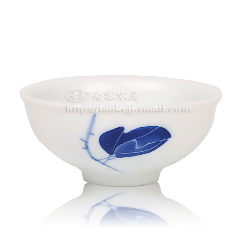 Old guest hand set of blue and white porcelain of jingdezhen ceramic peony kung fu tea set gift suit tureen tea gift box