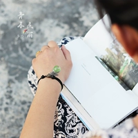 Черная веревка зеленые звезды