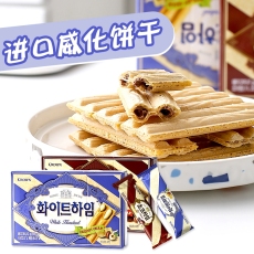 сэндвич крекерами crown韩国进口克丽安奶油味榛子夹心威化饼干蛋卷儿童新年礼物