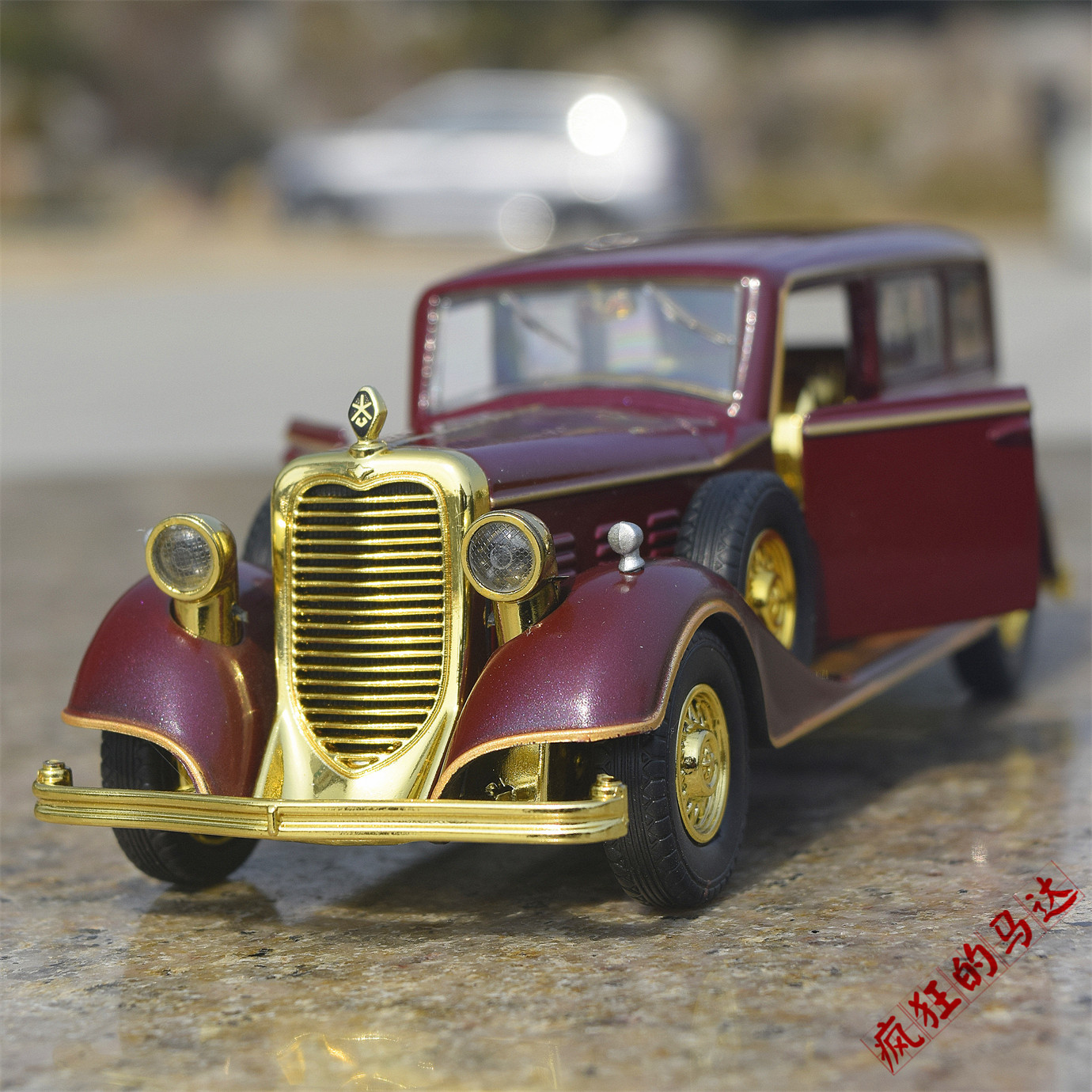 Модель машины 1/32凯迪拉克豪华都铎8c末代皇帝溥仪座驾覆古老爷车合金汽车模型 OTHER