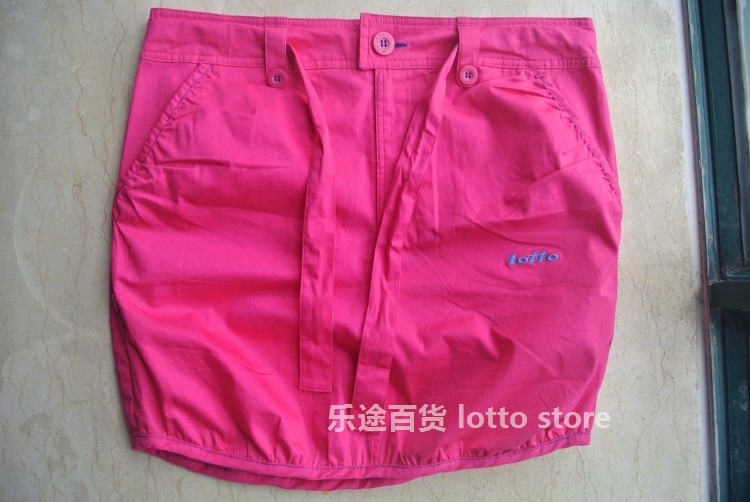 2 mảnh 绝版 LOTTO Váy ngắn thể thao dễ thương ESKE008-1 bộ quần áo thể thao nữ