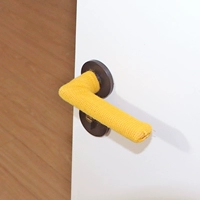 Длинный, желтый