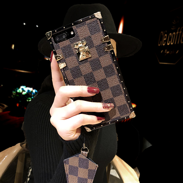 Luxury Designer Phone Case for Apple 17 Pro Max, 15 Plus Plus, 16 Pro Max, Apple 13 Pro, Anti-Drop Soft Case for 6S, Trendy X Square Case for 6/7/8 Plus, Popular 12 Pro Max for Women Luxury Designer Phone Case for Apple 17 Pro Max, 15 Plus Plus, 16 Pro Max, Apple 13 Pro, Anti-Drop Soft Case for 6S, Trendy X Square Case for 6/7/8 Plus, Popular 12 Pro Max for Women