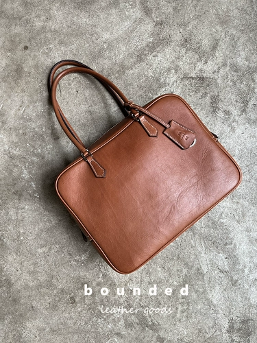 Bounded Смешанная кожаная сумка с пером с большой коммутацией официальной документ пчелиный племен плеч