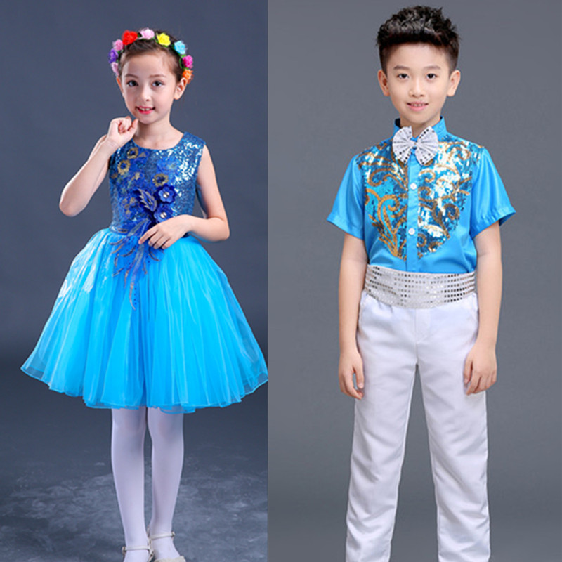 Quần áo biểu diễn cho trẻ em, trang phục của bé trai, chủ nhà, bộ đồ, trang phục trẻ em, mẫu giáo nam, trường hợp xướng tiểu học thời trang bé gái