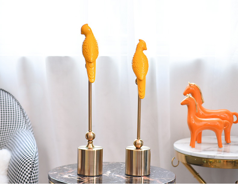 Creative light key-2 luxury ceramic bird furnishing articles European American household example room sitting room adornment study metal ornament