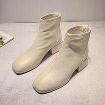 Square head short boots woman 2021 new autumn and winter gush with 100 hitch heel thick heel rice white little slim skinny boots
