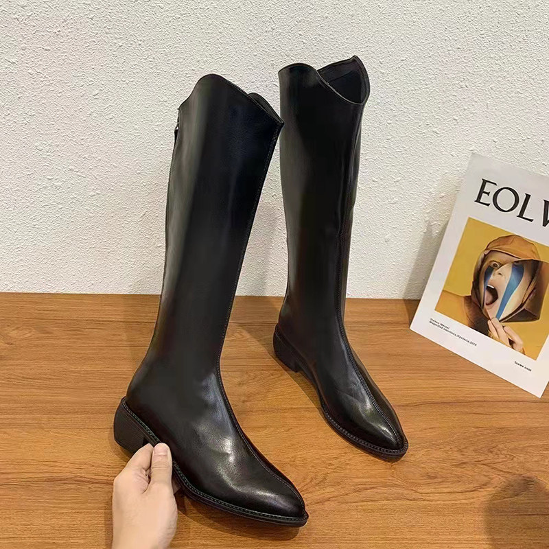 2022 new V-mouth leather brown boots thick legs appear thin pointed head high barrel boots women's vintage western boots