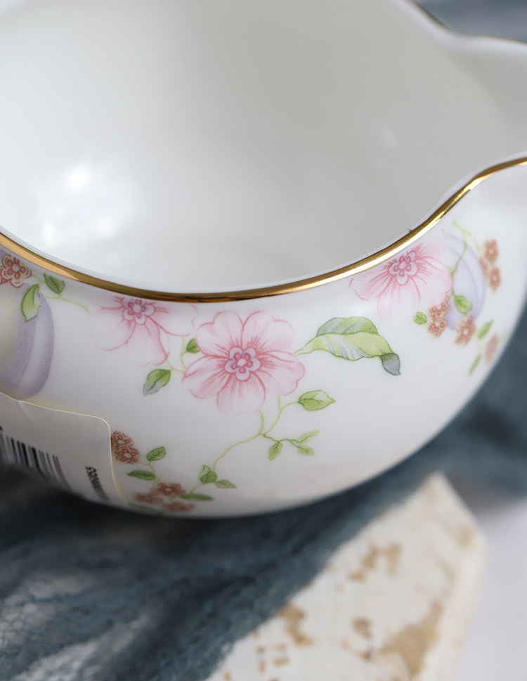 Сейчас в наличии великобритания подлинный Wedgwood Sweet Plum сладкий ягода костяной фарфор кофе Оборудование сахарное бак банка 