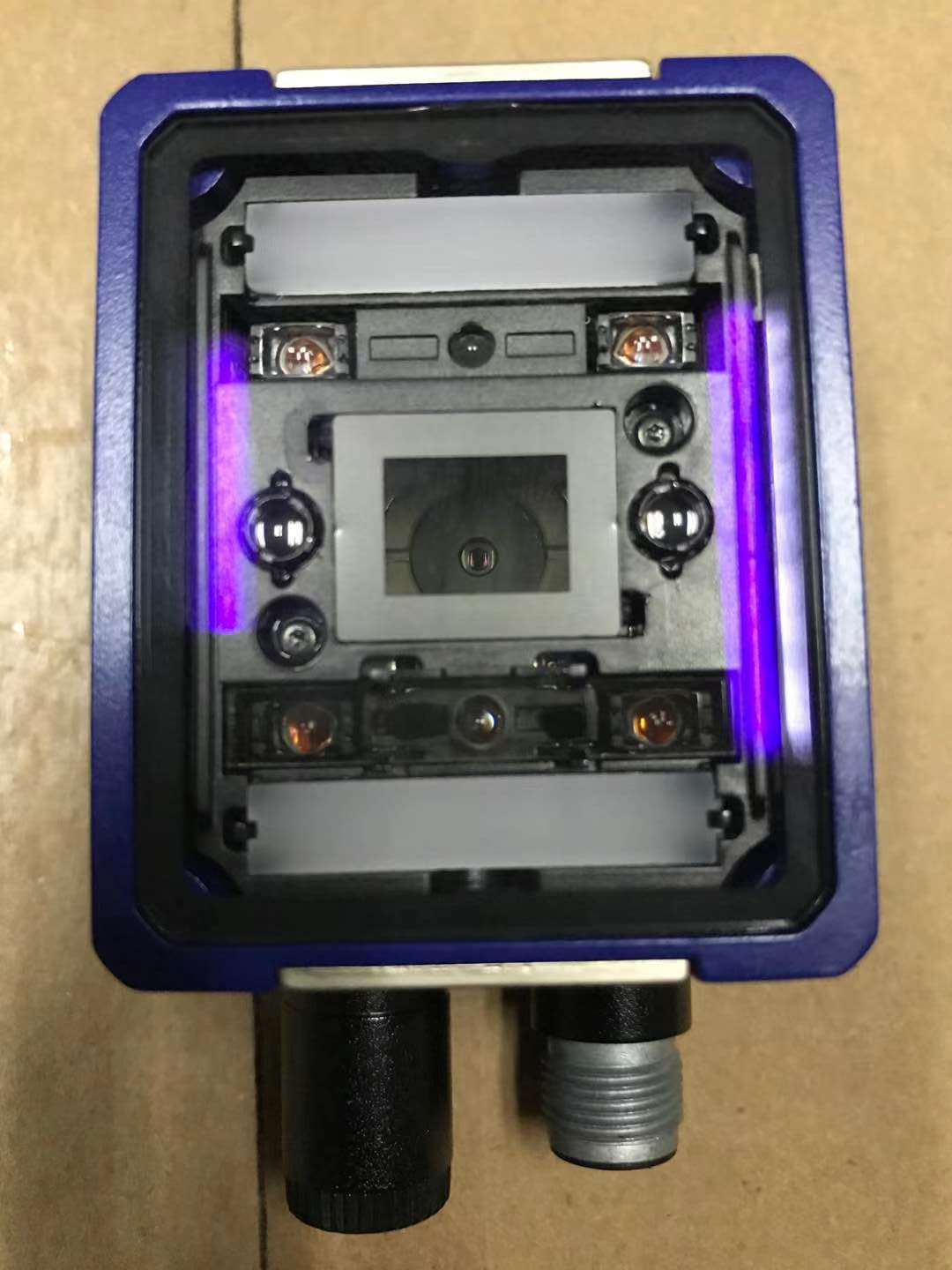 Datalogic Delitier Matrix220 Series 382385 Stationary Read Code models Optional