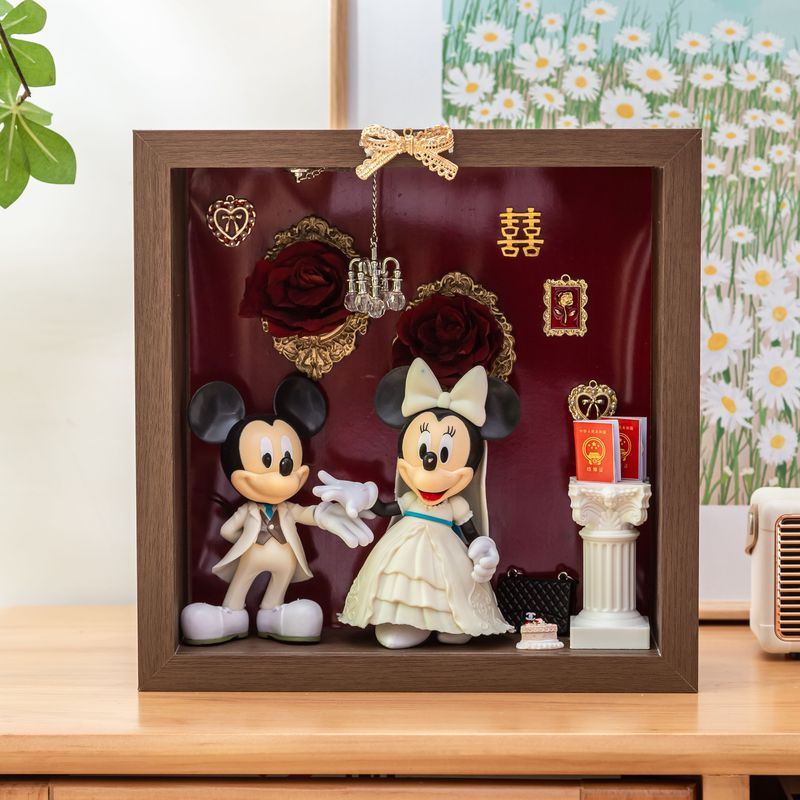 Newlyweds Give Gifts for Wedding, New Home Decoration, Creative and Simple Happy Character Decorations with Mickey and Minnie, DIY Gifts