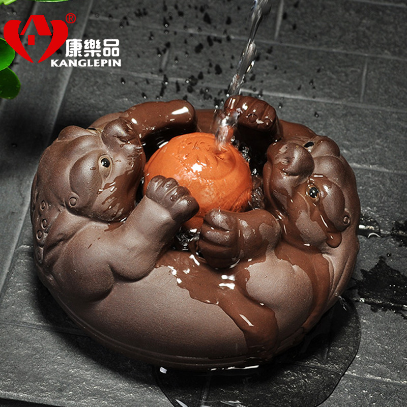 Recreation violet arenaceous the mythical wild animal tea pet furnishing articles beidou spittor hydraulic grab three foot ball tea play decoration fittings of tea tray