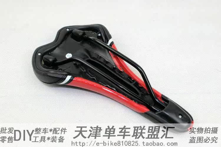 Selle de vélo - Ref 2351560 Image 7