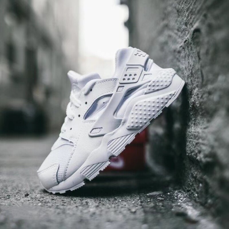 Nike Huarache Run Men's and Women's Mesh Breathable Sports and Leisure White Shoes 704949