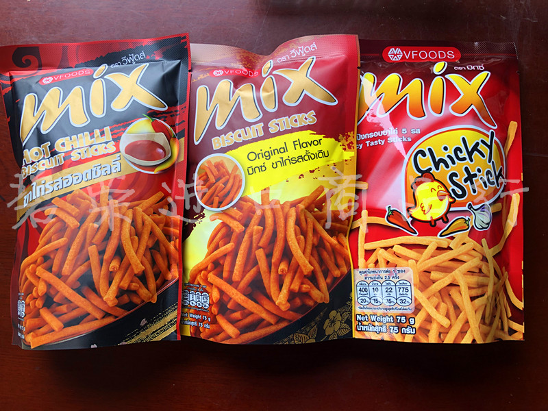 5 bags from Thailand VFOODS MIX crisp 75g spicy chicken flavor puffy fried small food