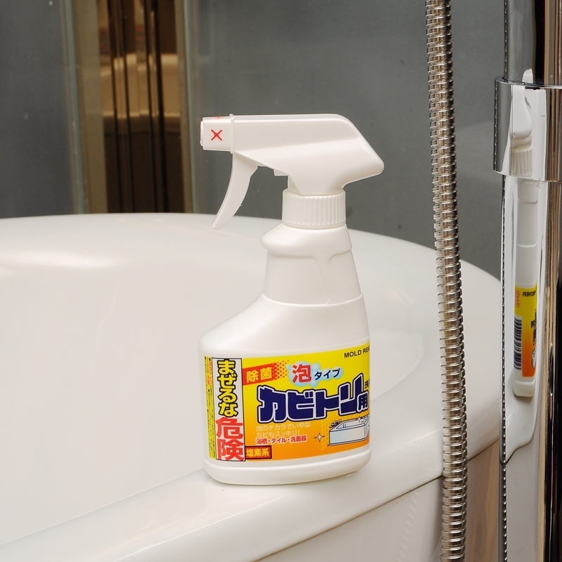 Japan imported bathroom bathtub scale cleaner toilet wall wall wall wall demildew spray anti-mildew dimilk