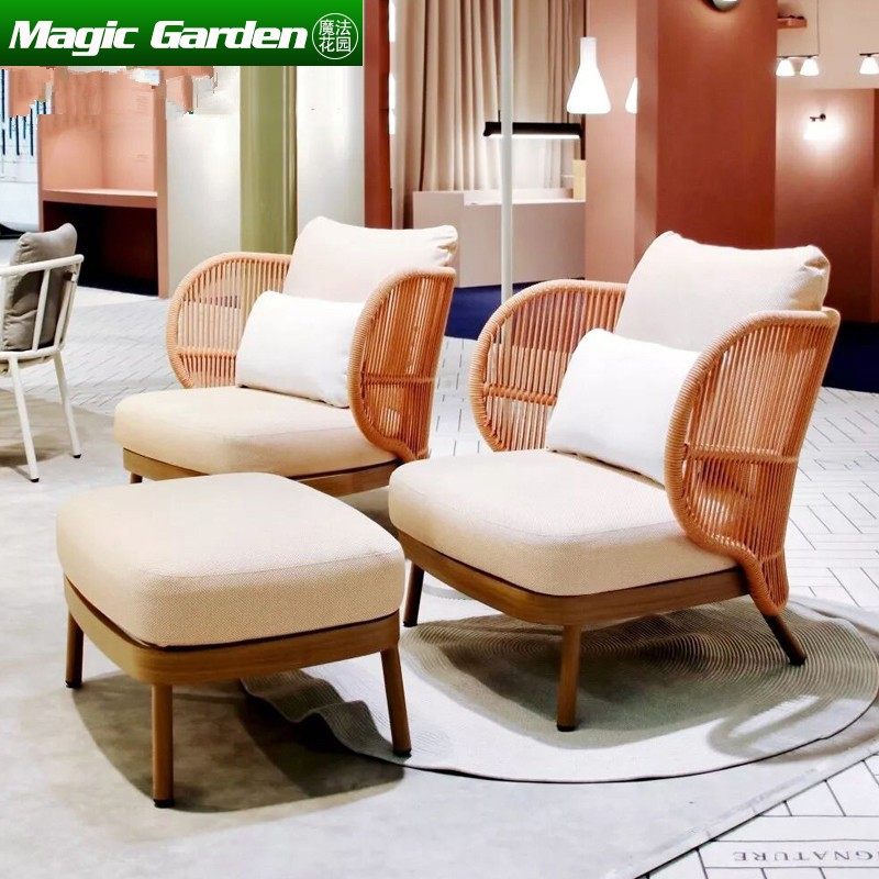 Balcony courtyard single rattan chair coffee table outdoor terrace leisure rattan sofa garden waterproof and sunscreen furniture combination