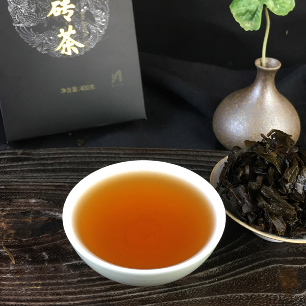 甘娇清 安化金花黑茶 手筑茯砖茶 400g 优惠券折后¥9.9包邮(¥49.9-40) 甘娇清 安化金花黑茶 手筑茯砖茶 400g 优惠券折后¥9.9包邮(¥49.9-40)