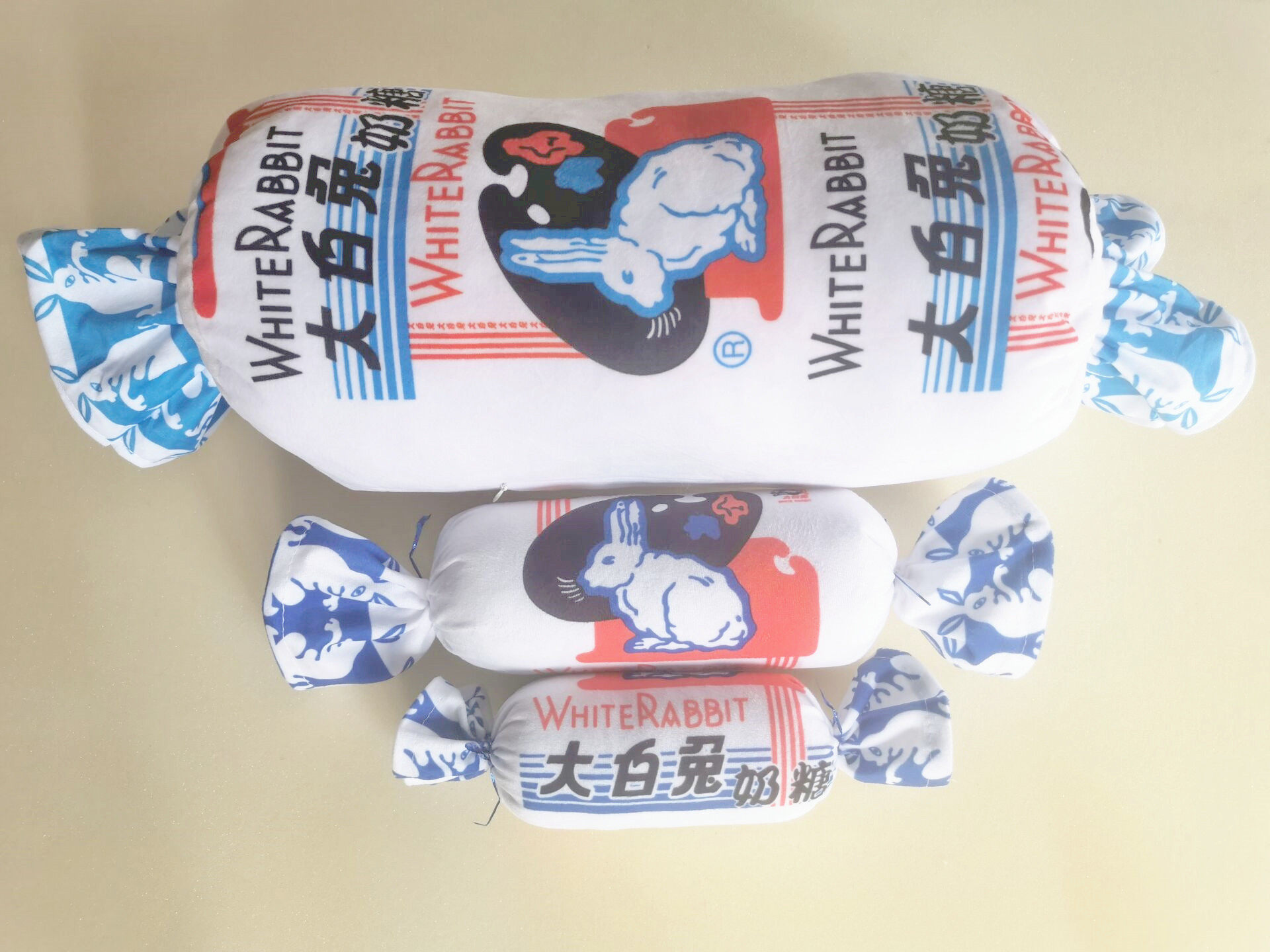 Customized window decoration birthday party Christmas colorful candy props pillow DP point scene layout