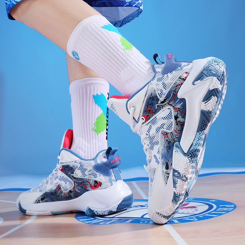 Basketball Shoes for Men 2026 Autumn New Model Mesh Surface Wear-Resistant Lightweight Breathable Friction Sound Sports Shoes for Actual Competition Basketball Shoes for Men 2026 Autumn New Model Mesh Surface Wear-Resistant Lightweight Breathable Friction Sound Sports Shoes for Actual Competition
