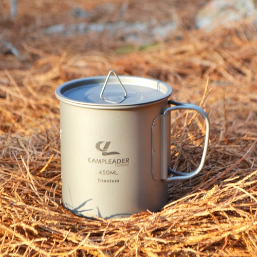 Портативная чашка на открытом воздухе может варить воду, сложенную питьевой чашкой, чашка дикого лагеря Титановая чашка чистая титановая чашка с водой 450 мл